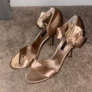 Elegant Bronze Heels with Bow Accent